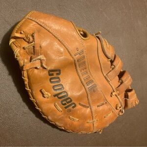 Dave Winfield Cooper Baseball Glove Deep Scoop Pocket